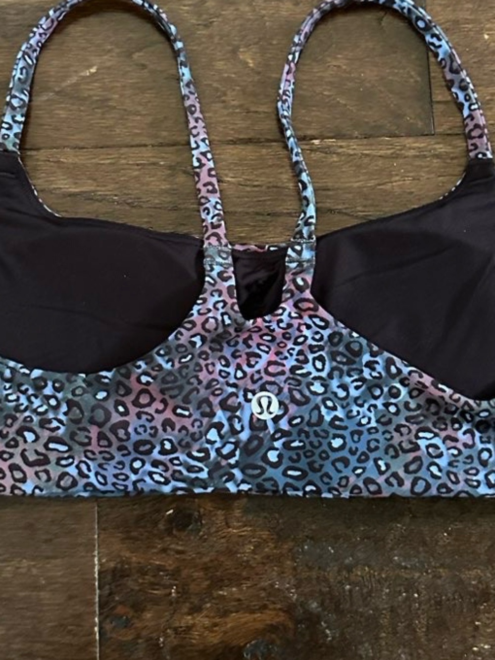 Lululemon Wunder Train Strappy Racer Bra
Light Support, size 6 multi leopard-NWT - Picture 8 of 11